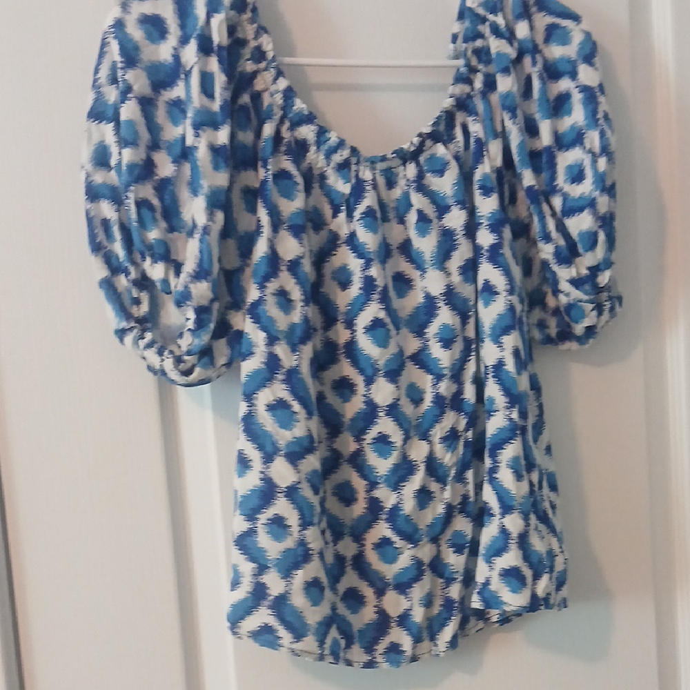Knox Rose Blue and White Relaxed Ruched Blouse